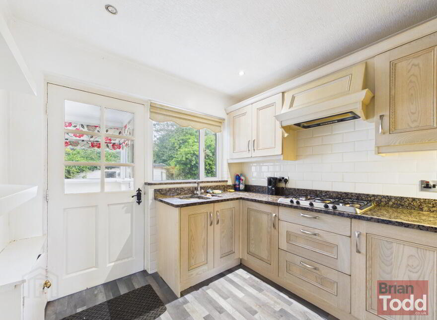 28 Old Mill Heights, Larne, BT40 2RS