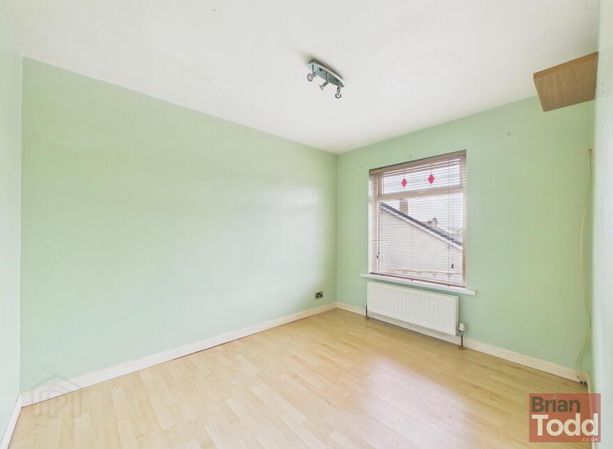 28 Old Mill Heights, Larne, BT40 2RS