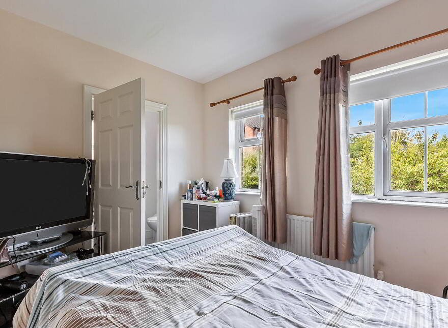 31 Mill Valley Place, Belfast, BT14 8FX