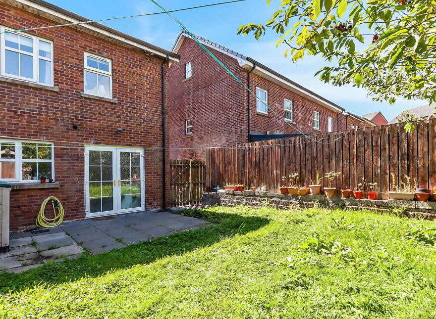 31 Mill Valley Place, Belfast, BT14 8FX