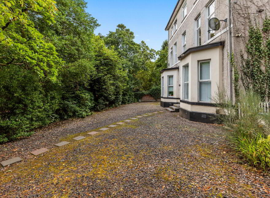 Apartment 5 Ardilea House 3 Chichester Park South, Belfast, BT15 5DW