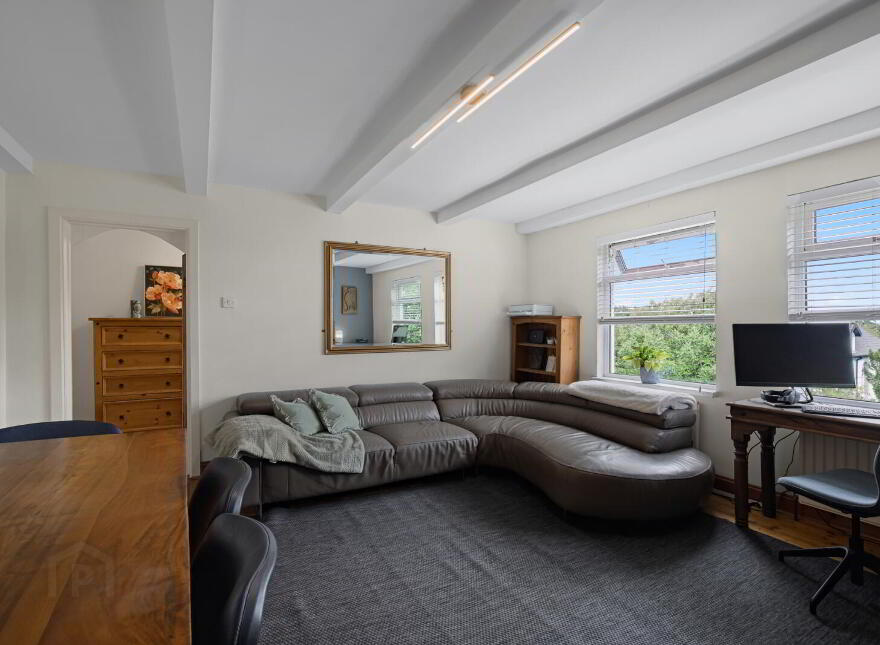 Apartment 5 Ardilea House 3 Chichester Park South, Belfast, BT15 5DW