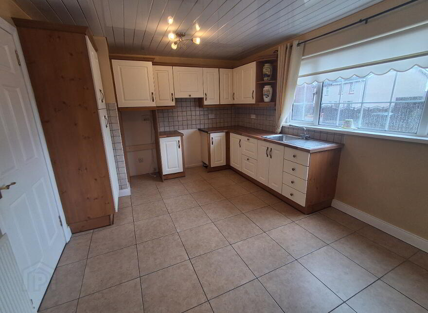 22 Carrowshee Park, Lisnaskea, BT92 0FR