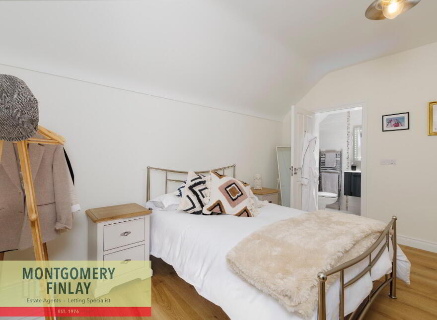 Navar Cottage, 108 Shankhill Road, Monea, Enniskillen, BT93 7DT
