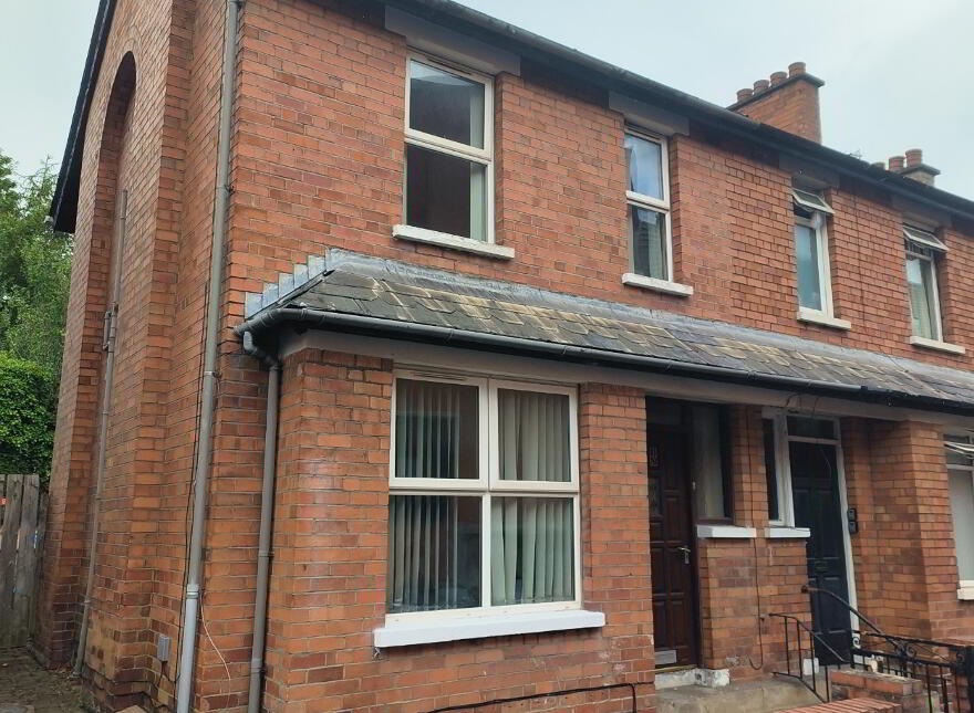 30 Ridgeway Street, Stranmillis, Belfast, BT9 5FB