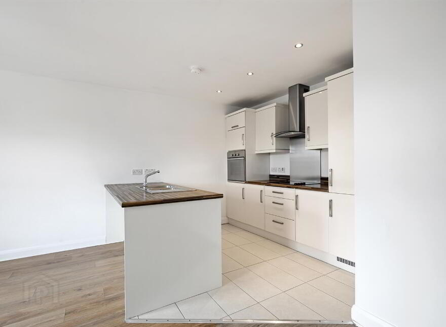 27 Loughshore Courtyard, Newtownabbey, BT37 0ZS