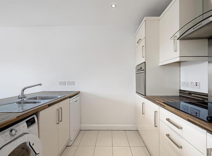 27 Loughshore Courtyard, Newtownabbey, BT37 0ZS