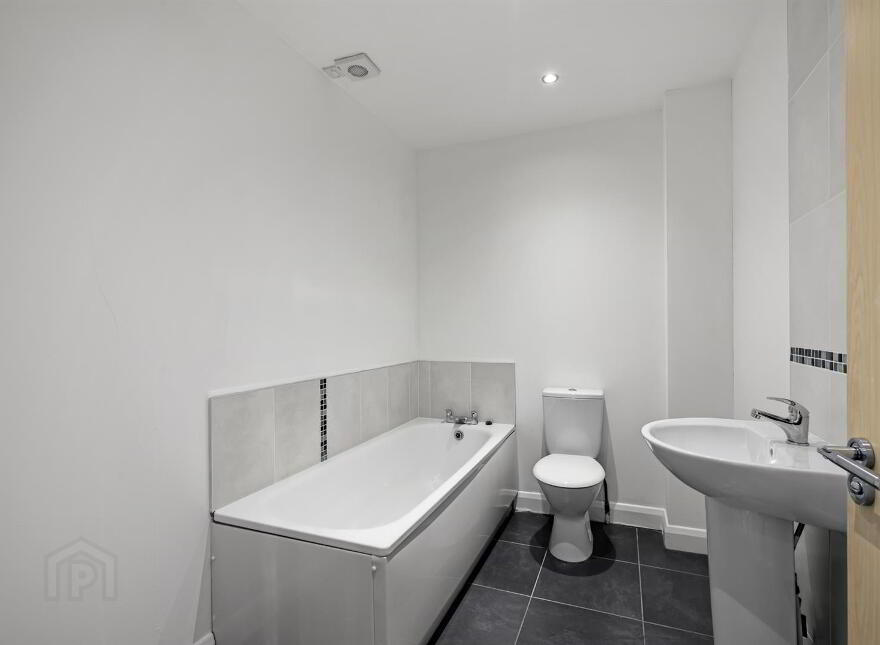 27 Loughshore Courtyard, Newtownabbey, BT37 0ZS