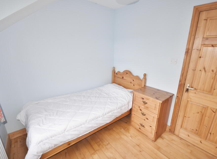 23 Convent St, Listowel, V31W290