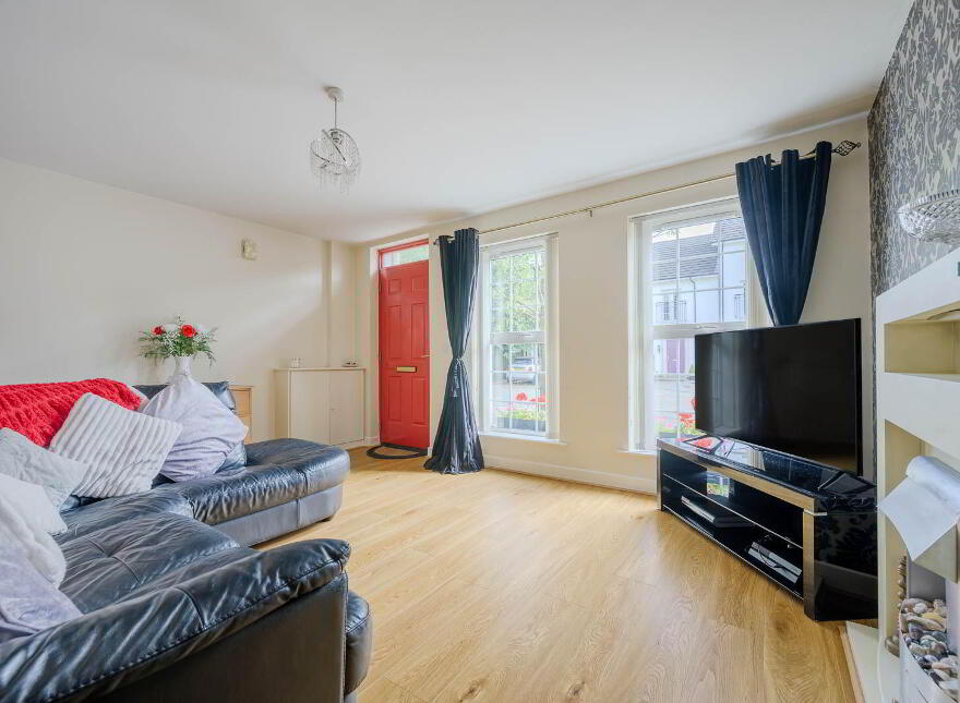 77 Leathem Square, East Link Road, Belfast, BT16 2QL