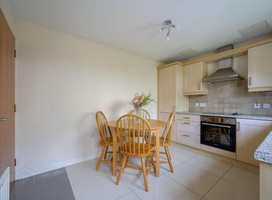 77 Leathem Square, East Link Road, Belfast, BT16 2QL