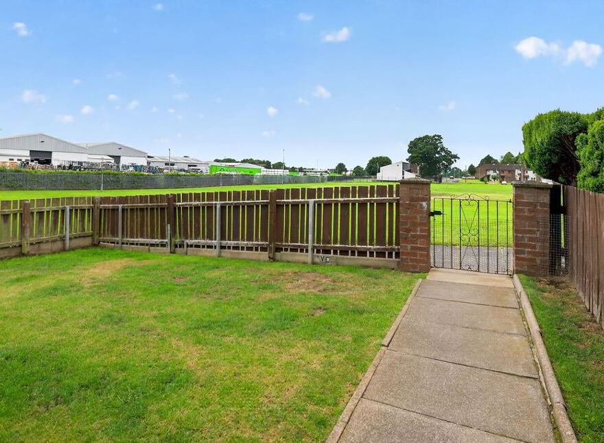 18 Mallusk Gardens, Antrim, BT41 1BA