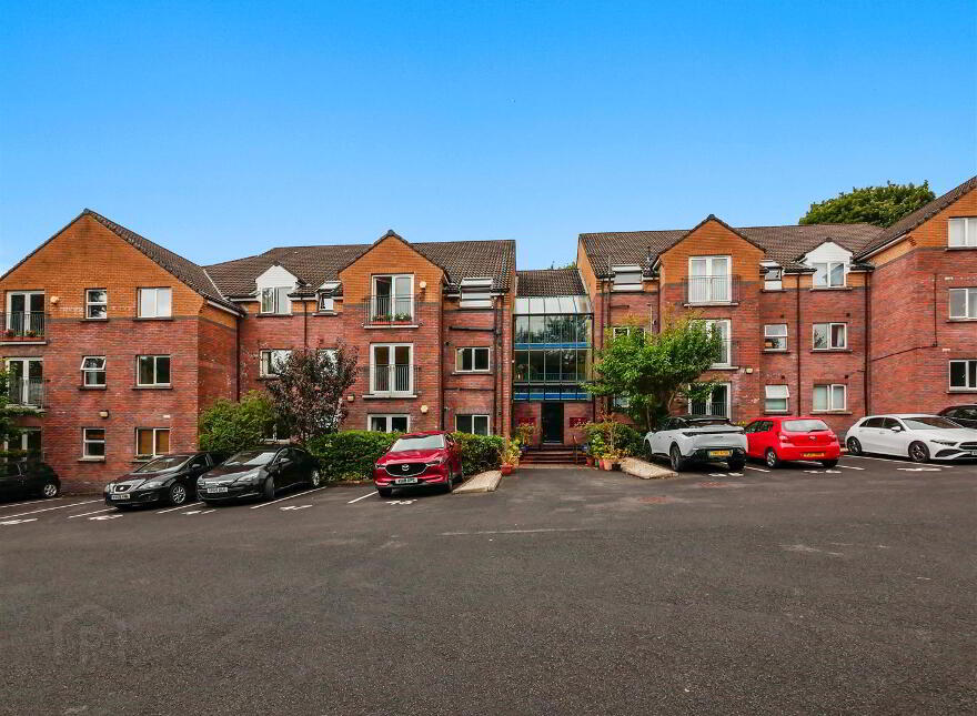 40 Minnowburn Mews, Shaws Bridge, Belfast, BT8 8ST photo
