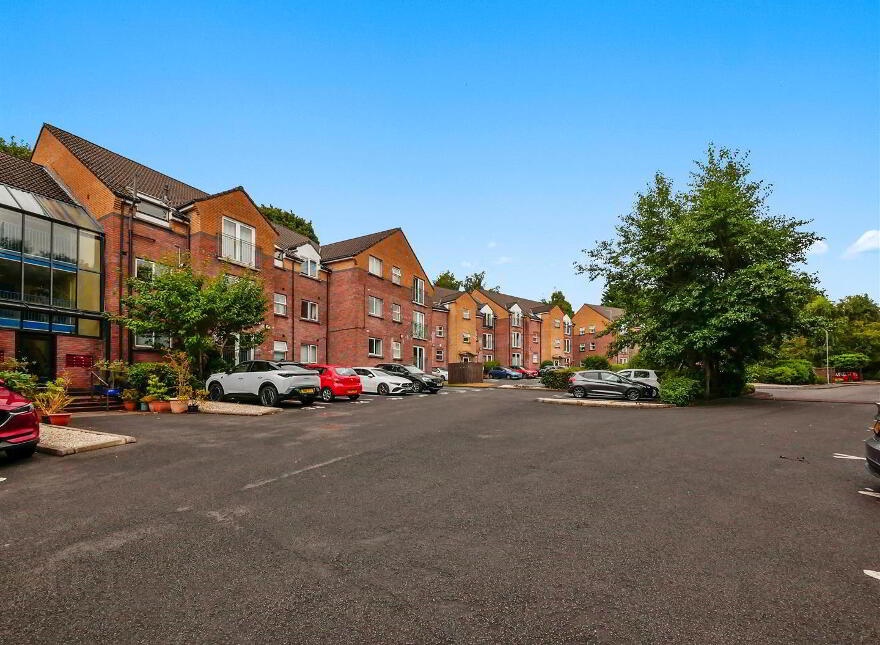 40 Minnowburn Mews, Shaws Bridge, Belfast, BT8 8ST