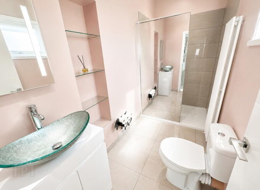 11 Rhanbuoy Park, Carrickfergus, BT38 8BS