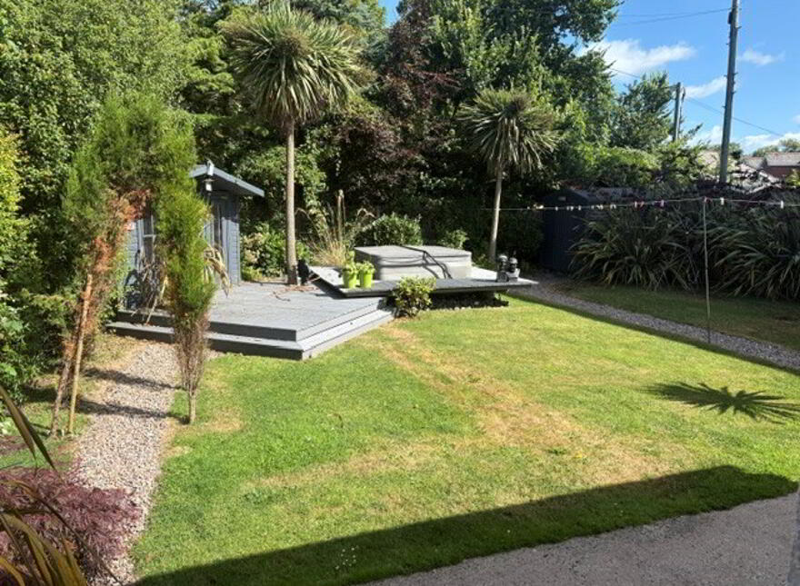 11 Rhanbuoy Park, Carrickfergus, BT38 8BS