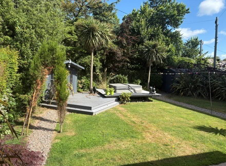 11 Rhanbuoy Park, Carrickfergus, BT38 8BS