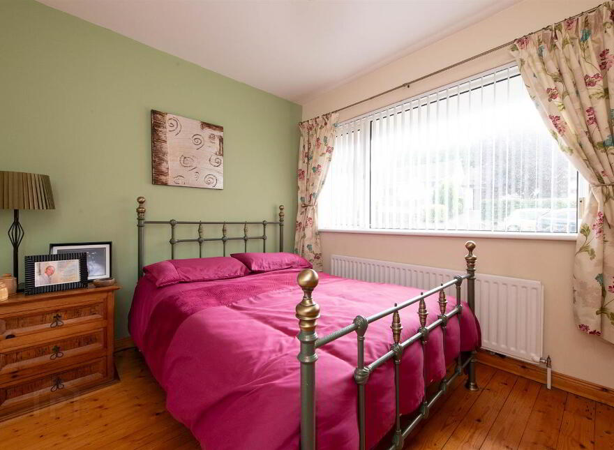 16 Ardenlee Gardens, Downpatrick, BT30 6PJ