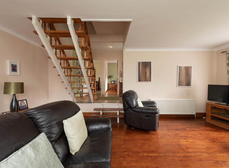 16 Ardenlee Gardens, Downpatrick, BT30 6PJ
