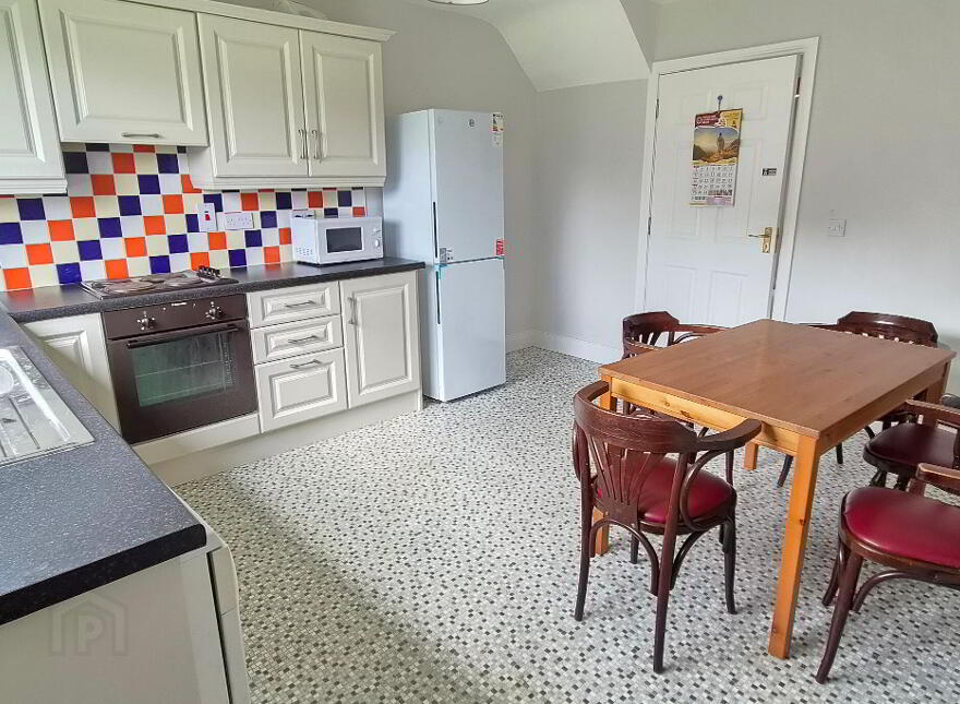 11 Castlefield, Stonebridge, Dromahair, F91K3V1