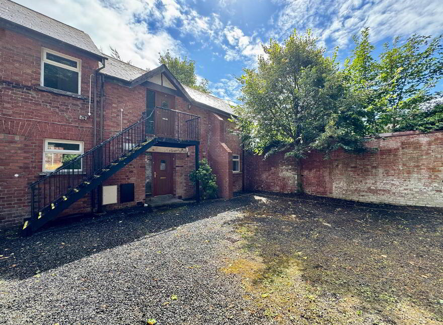 7B Bladon Park, Belfast, BT9 5LG