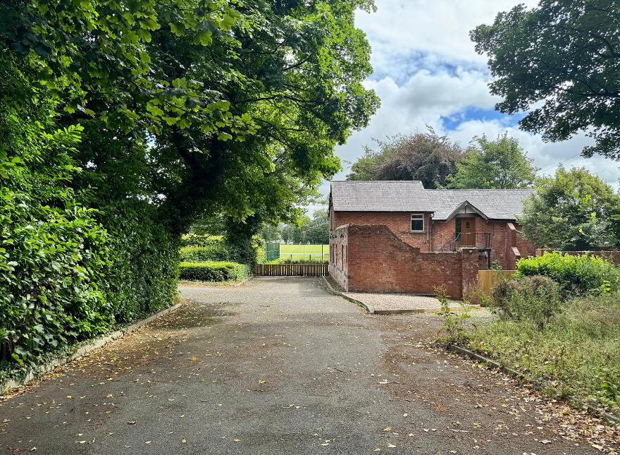 7B Bladon Park, Belfast, BT9 5LG