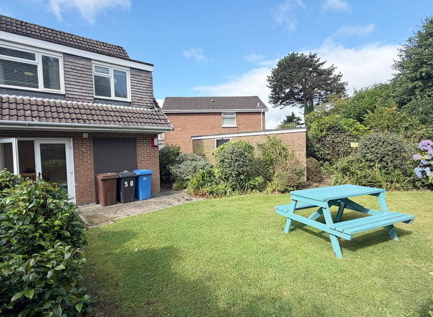 50 Kenvarra Park, Coleraine, BT52 1RT