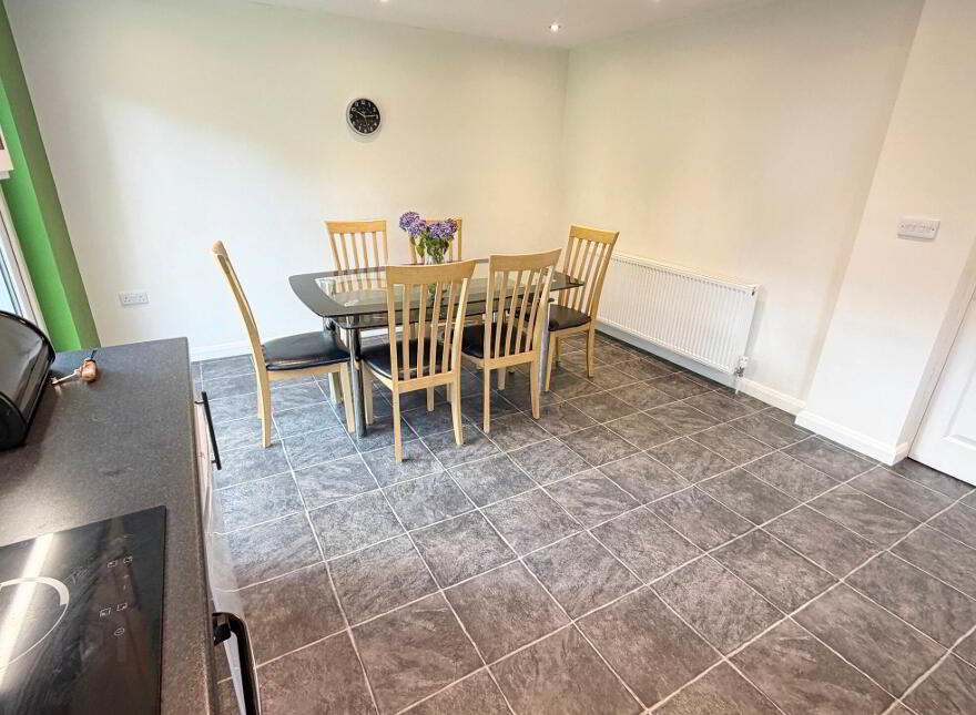 50 Kenvarra Park, Coleraine, BT52 1RT
