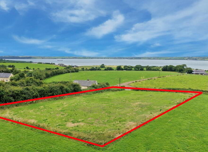 Carrowbane, Loughill
