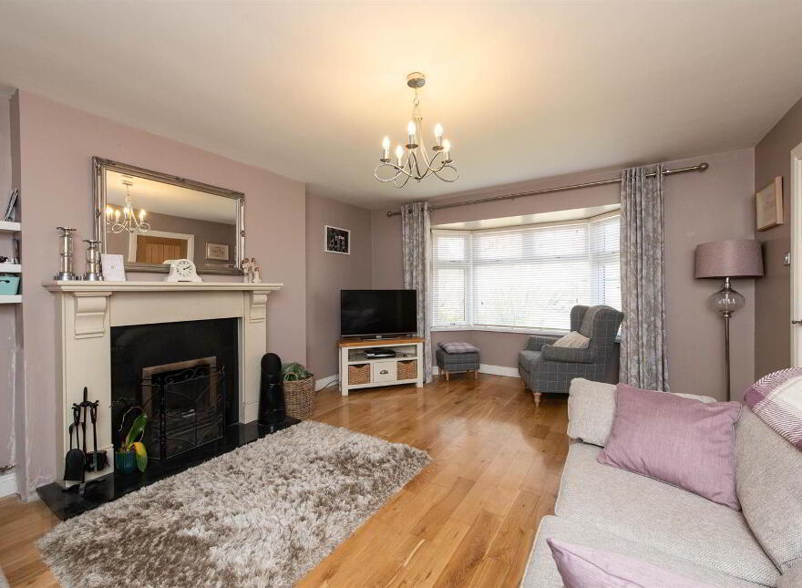 3 Manor Park, Ardfern, Downpatrick, BT30 6TP