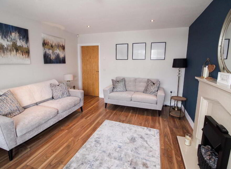 124 Farm Lodge Park, Greenisland, Carrickfergus, BT38 8YB