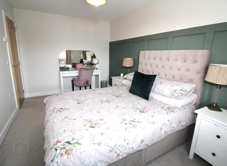 124 Farm Lodge Park, Greenisland, Carrickfergus, BT38 8YB