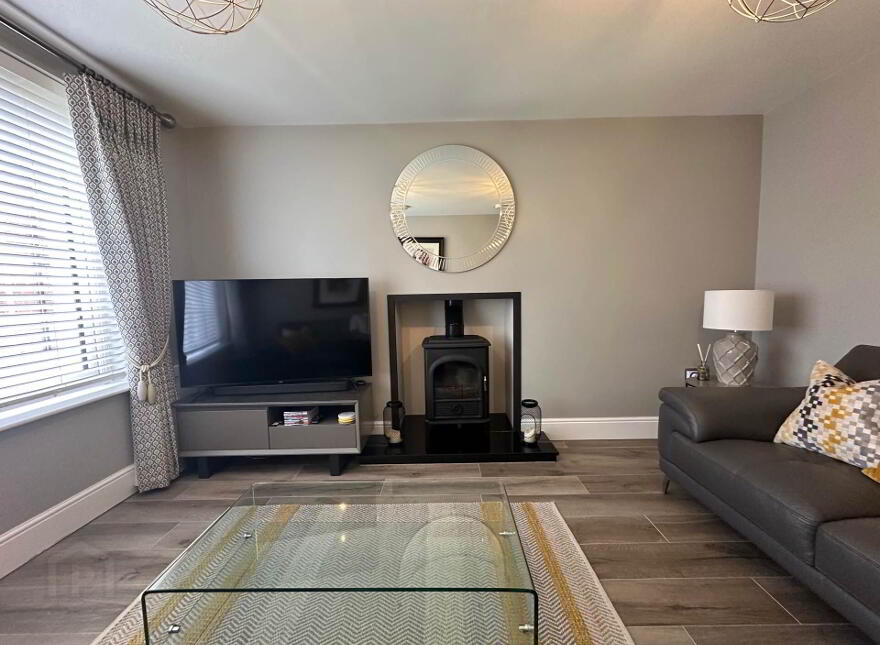46 Fairfields Manor, Lisburn, BT28 3WA