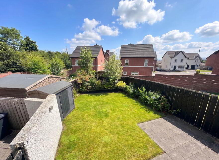 46 Fairfields Manor, Lisburn, BT28 3WA