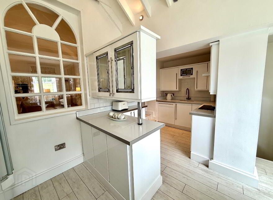 49 Elmwood Terrace, Derry, BT48 9JH