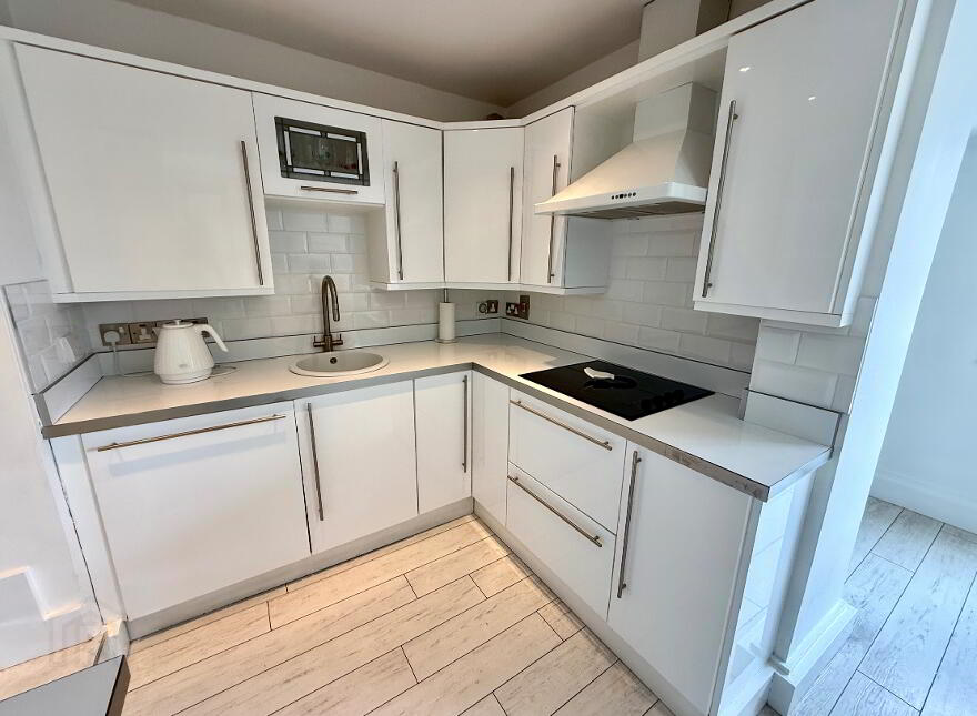 49 Elmwood Terrace, Derry, BT48 9JH