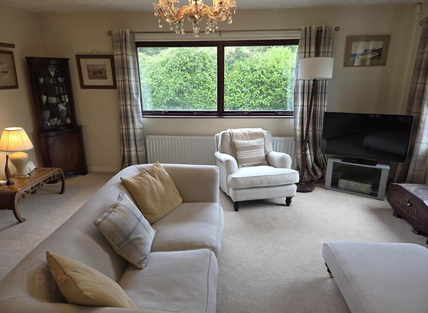 7 Rathlin Court, Ballycastle, BT54 6AZ