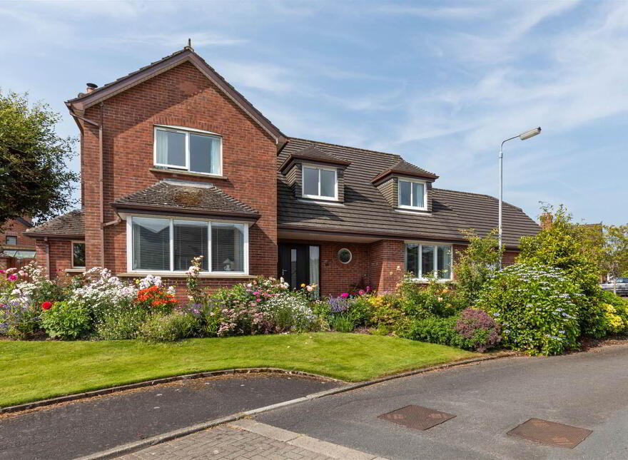 42 Carnesure Manor, Comber, BT23 5SJ photo
