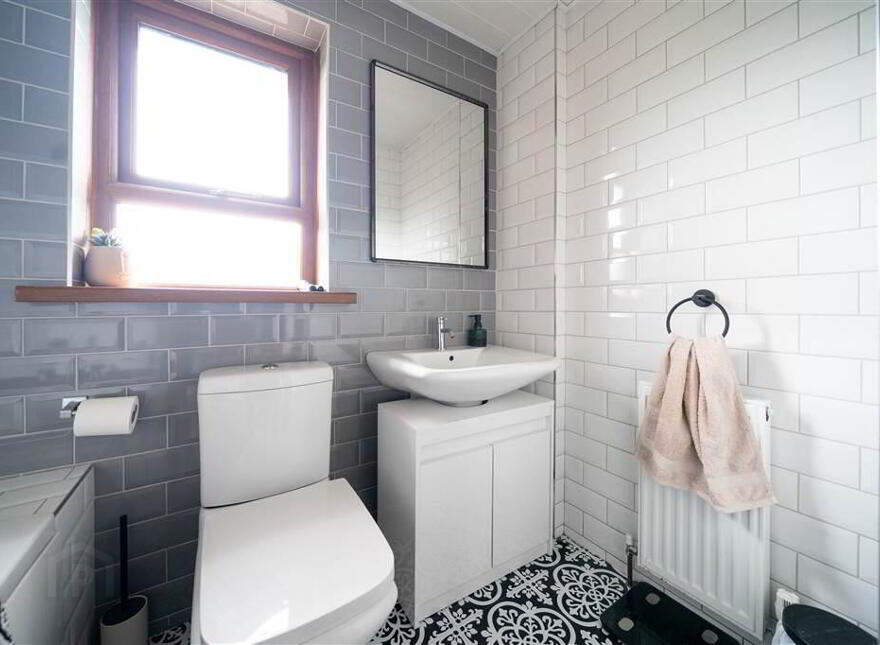16 Rathgill Meadow, Bangor, BT19 7TY