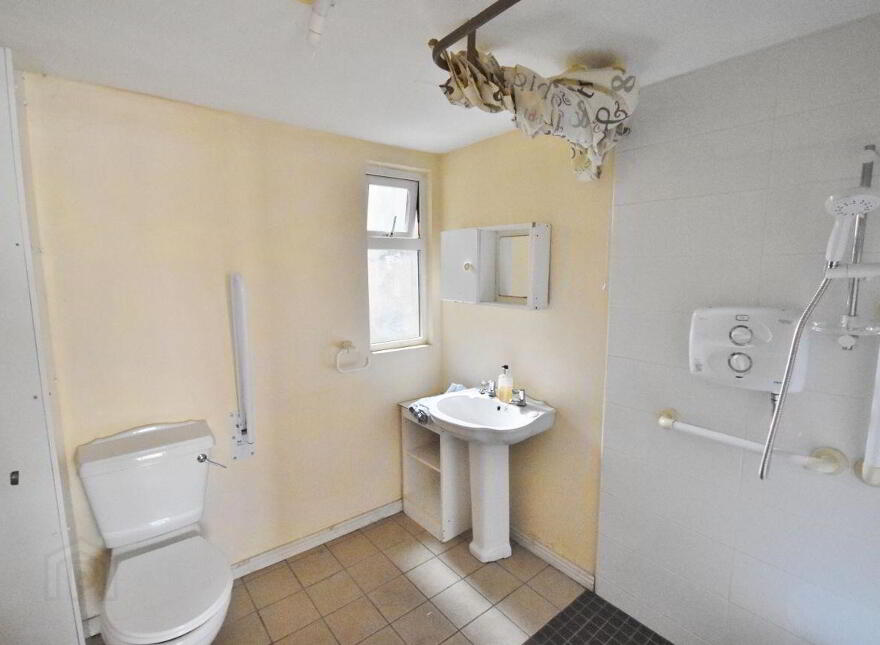 "Roseville", East End, Ballybunion, V31DR02