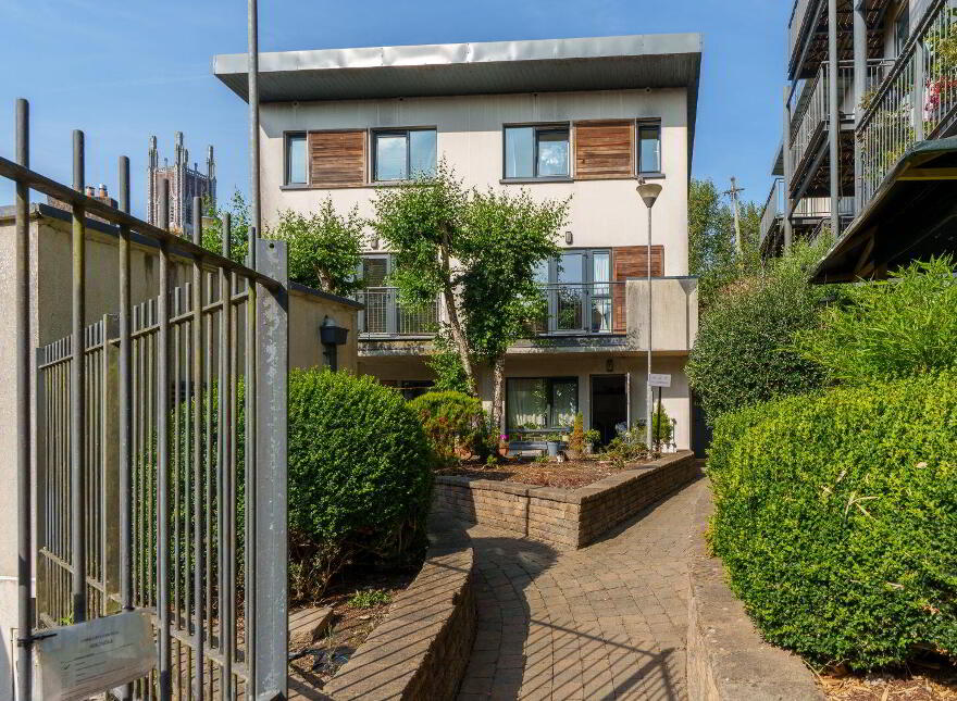 36 The Courtyard, Watercourse Road, Cork City Centre, T23KP08