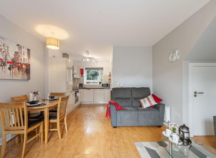 36 The Courtyard, Watercourse Road, Cork City Centre, T23KP08