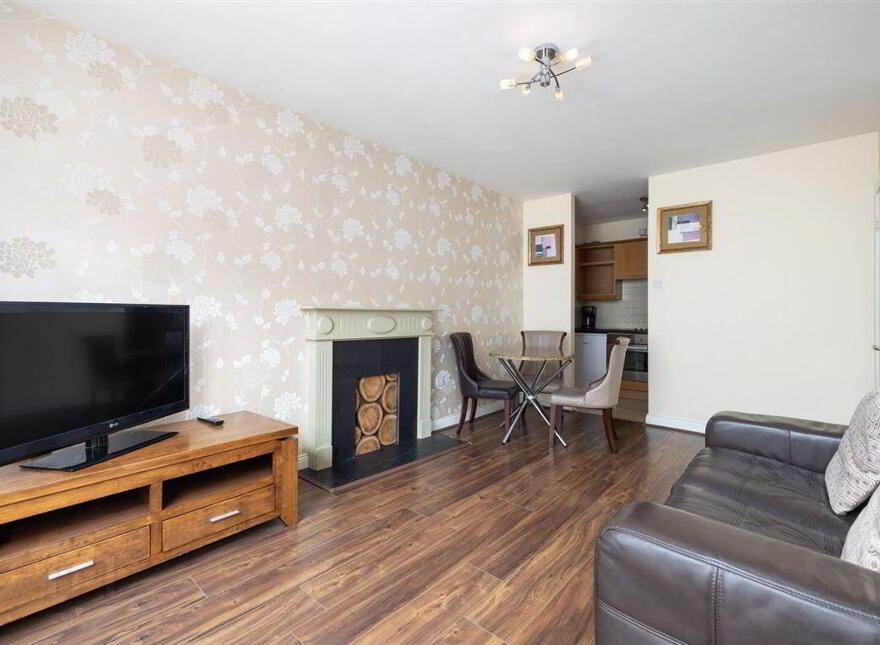 18 Amiens Square, Amiens Street, Dublin, D01XN66
