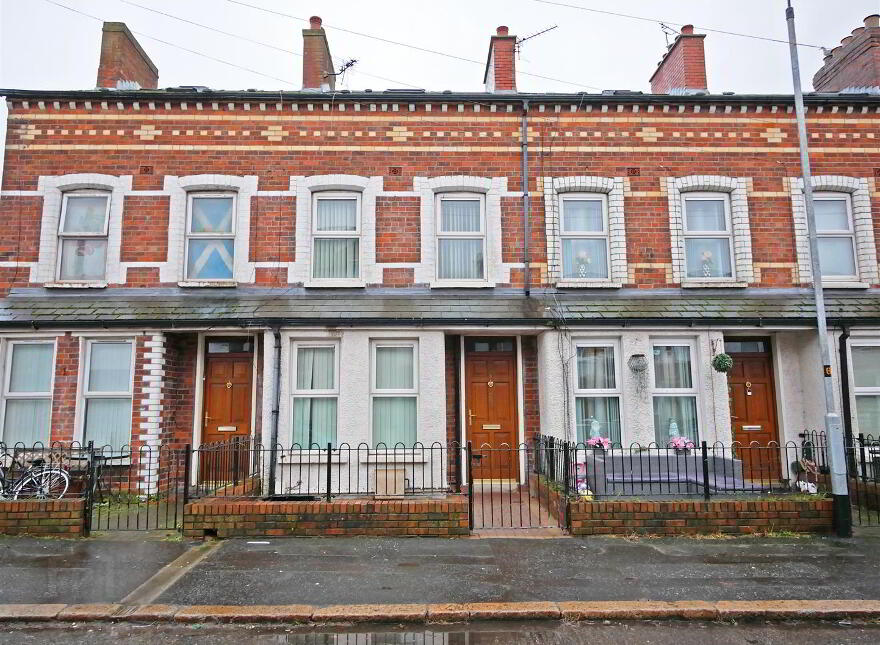 57 Portallo Street, Woodstock Road, Belfast, BT6 9BE photo