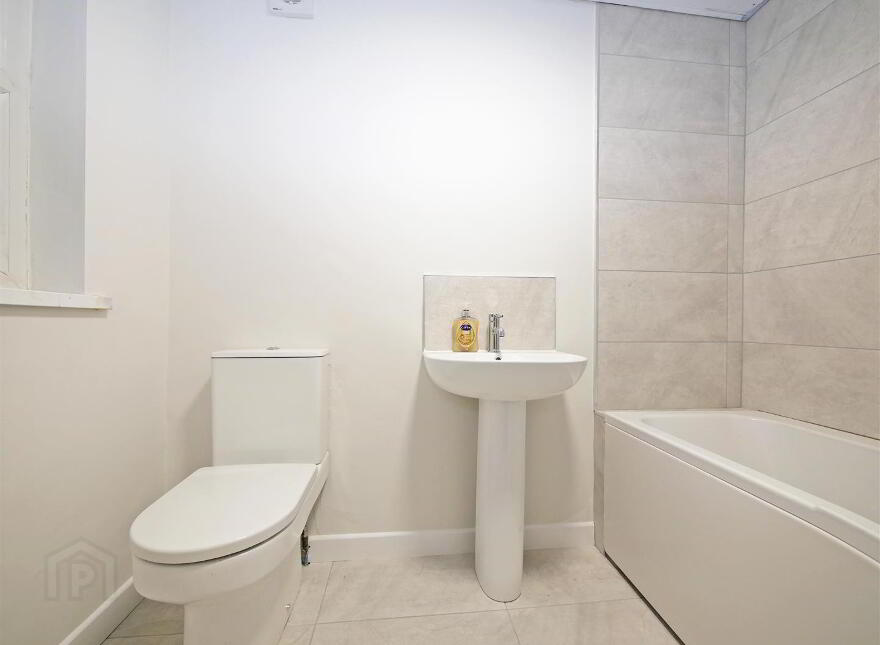 57 Portallo Street, Woodstock Road, Belfast, BT6 9BE