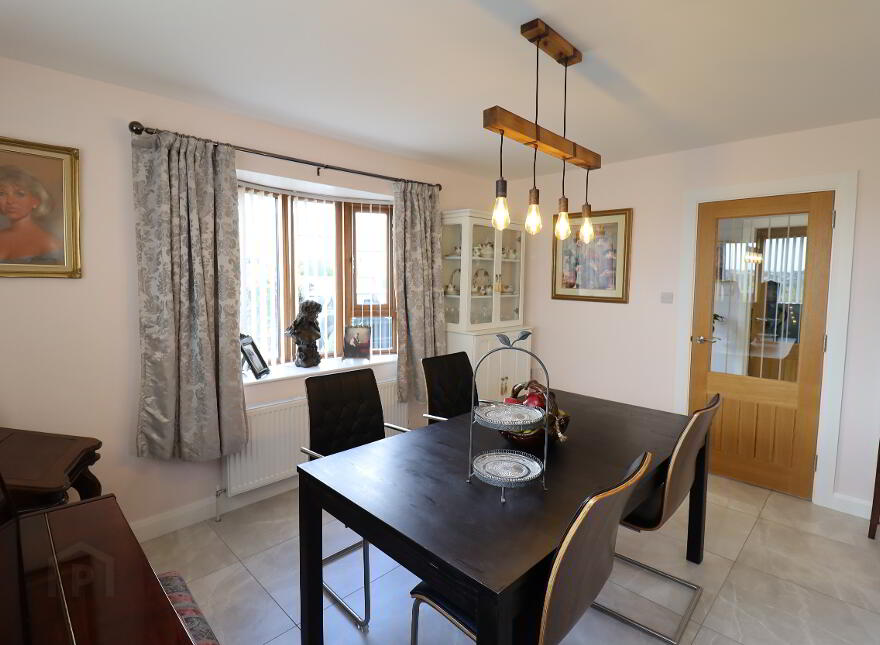 62 Newcastle Road, Kilkeel, BT34 4ND