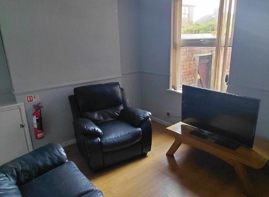2 Strandview Street, Belfast, BT9 5FF
