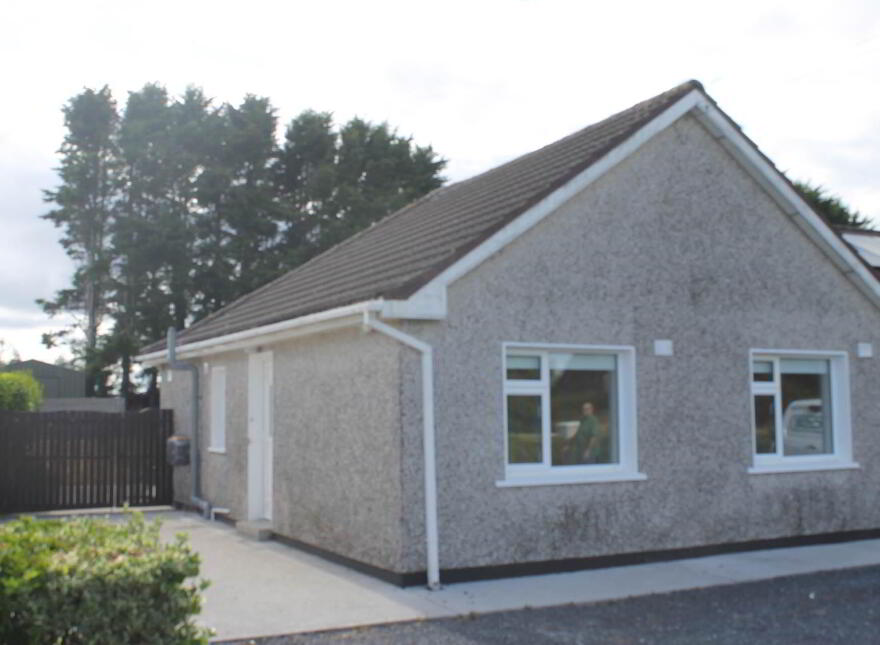 The Annex Whitethorn, Rathcooney, Glanmire, T23FEF1 photo