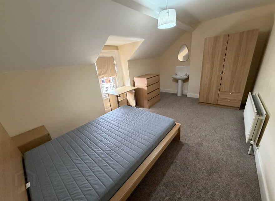 48 Candahar St, Belfast, BT7 3AR