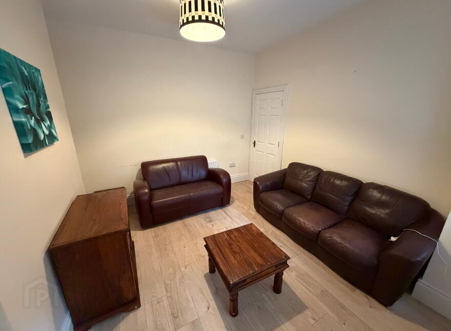 48 Candahar St, Belfast, BT7 3AR